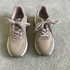 Blowfish Malibu sneaker